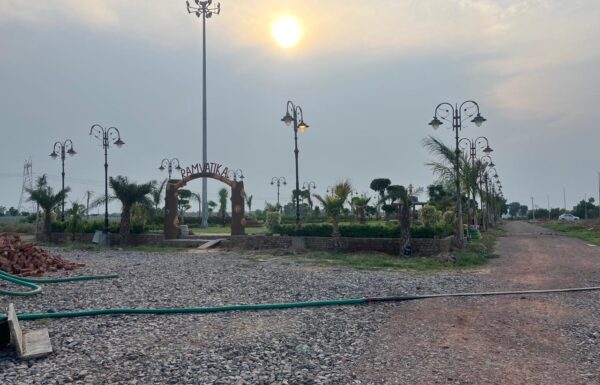 WhatsApp Image 2025-11-13 at 1.02.26 PM (1)