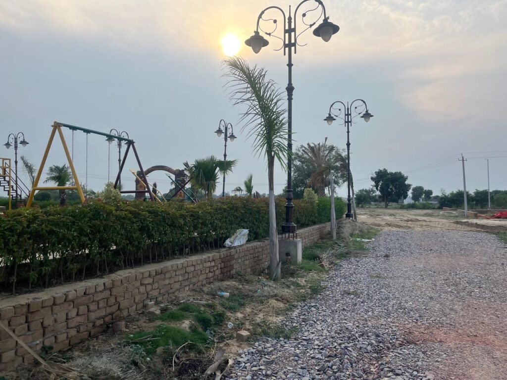 WhatsApp Image 2025-11-13 at 1.02.30 PM